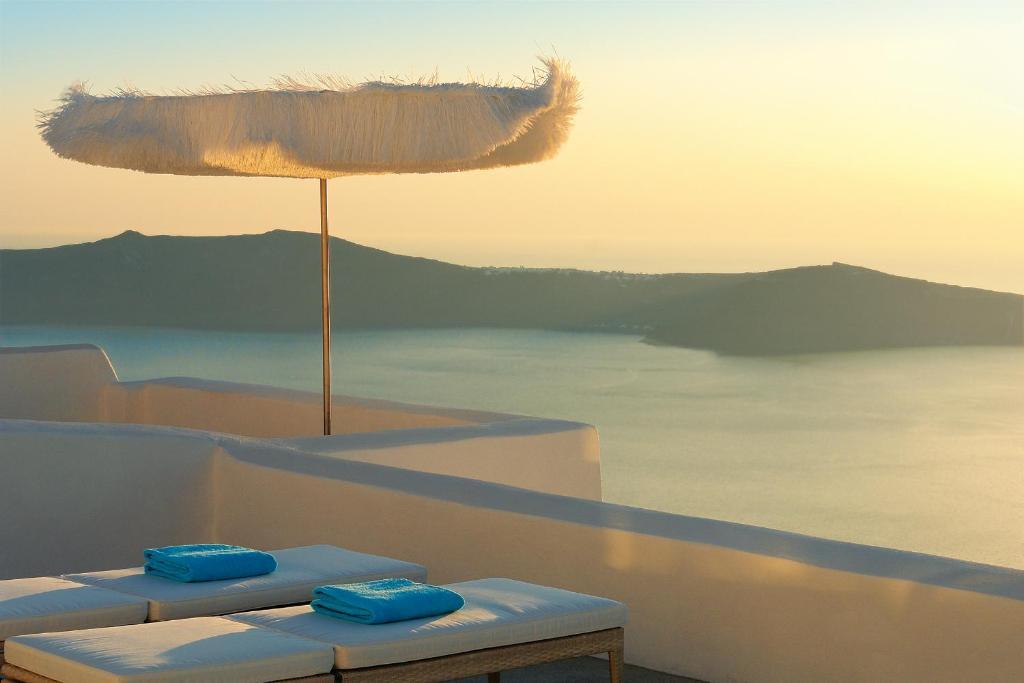 White Santorini Hotel Имеровигли Екстериор снимка